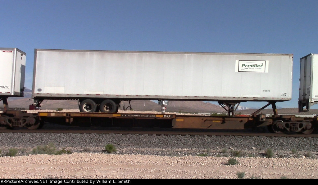 WB Intermodal Frt at Erie NV -69